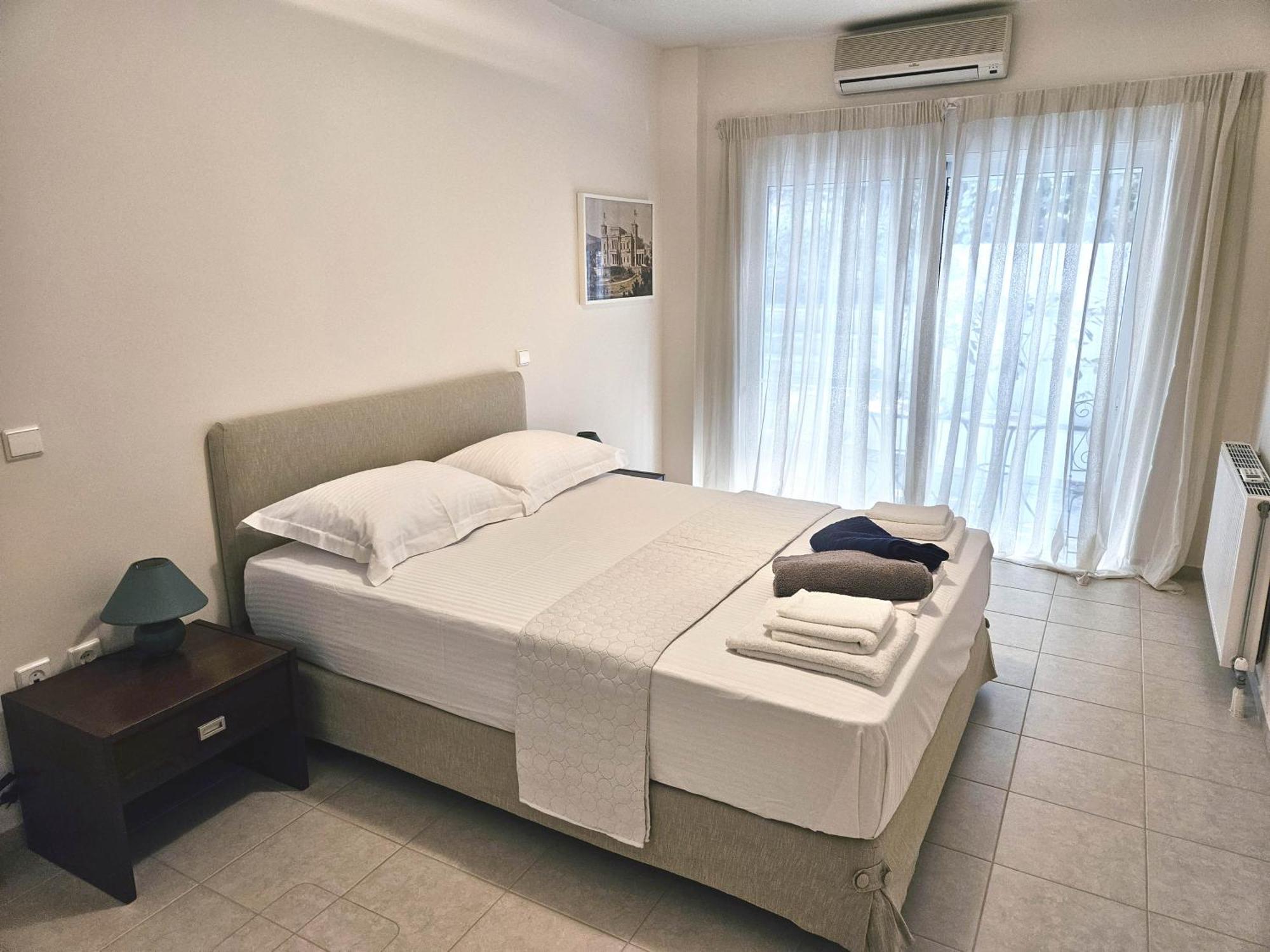 Lagonisi Beach House Kalivia Thorikou Pokoj fotografie